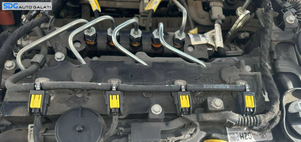 Capac Protectie Antifonare Injectie Injectoare Opel Insignia A 1.6 CDTI 2008 - 2017 Cod 55488423 [C8062]