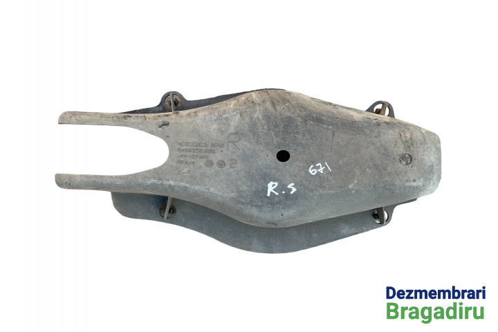 Capac protectie bascula dreapta spate Cod: A2043521688 Mercedes-Benz E-Class W212 [2009 - 2013] Sedan E 220 CDI BlueEfficiency 5G-Tronic (170 hp)