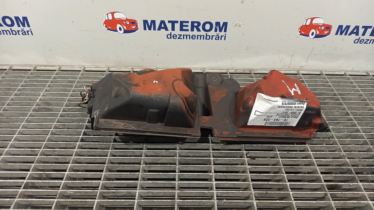 CAPAC PROTECTIE INJECTOARE RENAULT CLIO CLIO 1.5 DCI - (2005 2012)