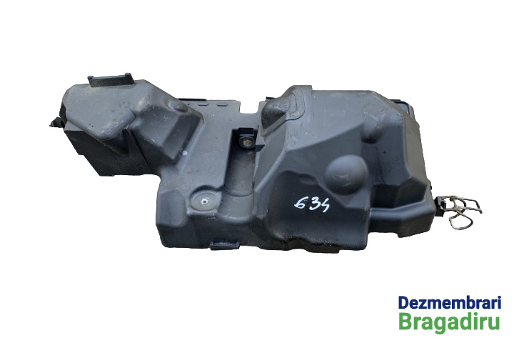 Capac protectie motor Cod: 8200397015 Renault Megane 3 [2008 - 2014] Hatchback 5-usi 1.5 dCi MT (86 hp)