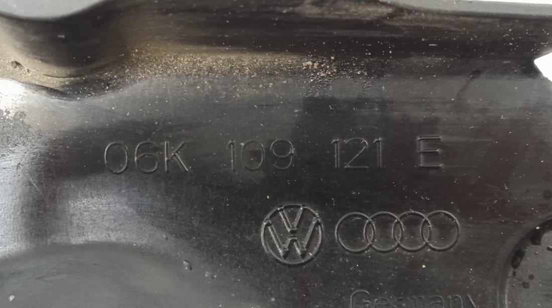 Capac protectie pompa apa 2.0 tfsi cymc 06K109121E Audi A4 B9 [2015 - 2020] 2.0 tfsi CYMC