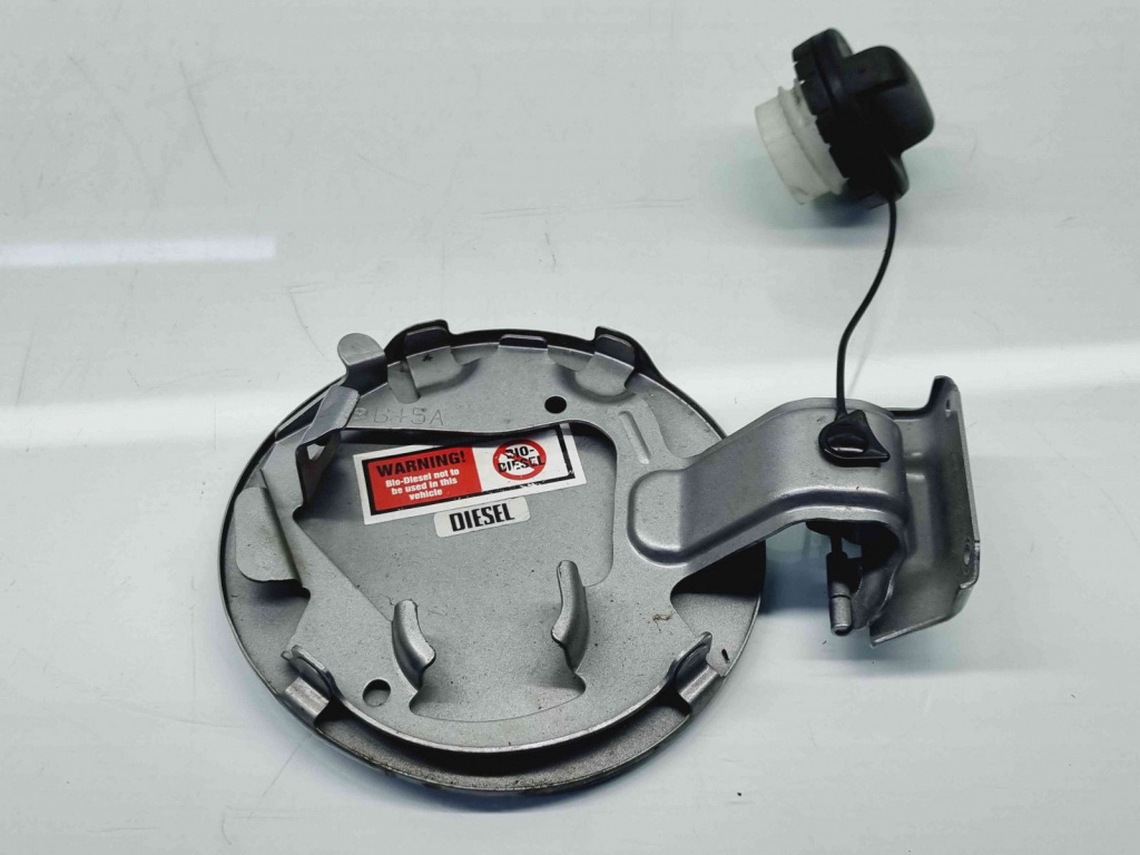 Capac rezervor MAZDA 3 Fastback [Fabr 2003-2009] Argintiu