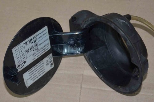 CAPAC REZERVOR VW GOLF 4 BERLINA 5 USI ALBASTRU BENZINA