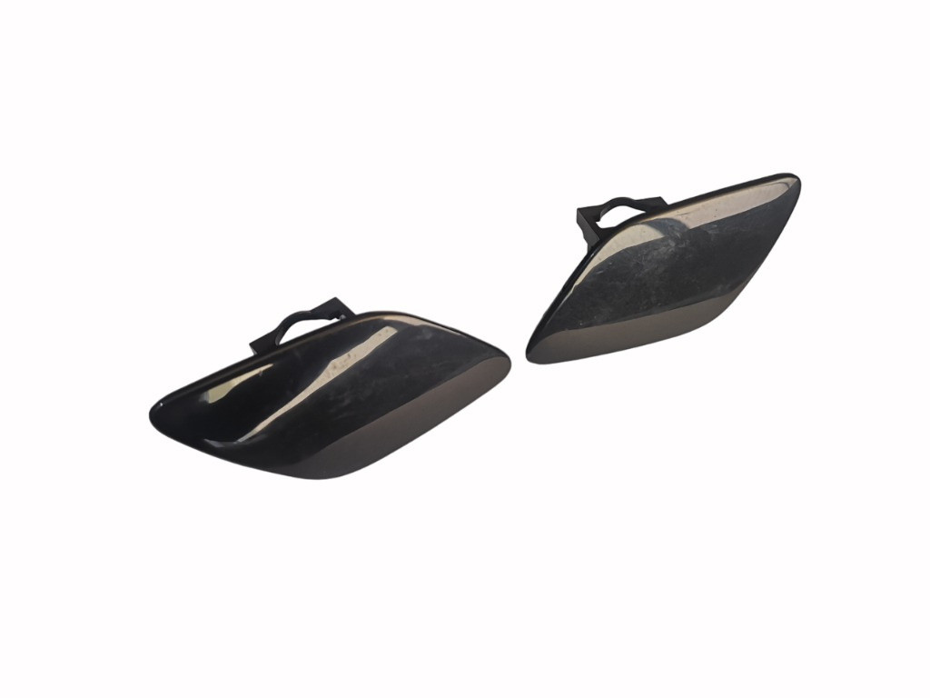 Capac Spalator far BMW Seria 3 Coupe/Cabrio E92 E93 Set 2buc 61677171659 / 61677171660