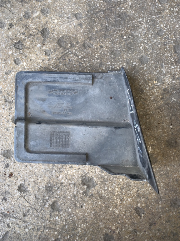 Capac stanga Seat Alhambra [facelift] [2000 - 2010] Minivan 1.9 TD MT (130 hp) (7V8 7V9)
