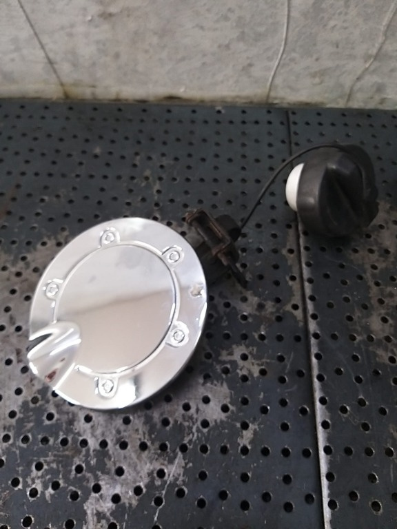 Capac usita rezervor cu buson dodge journey 05076926ac