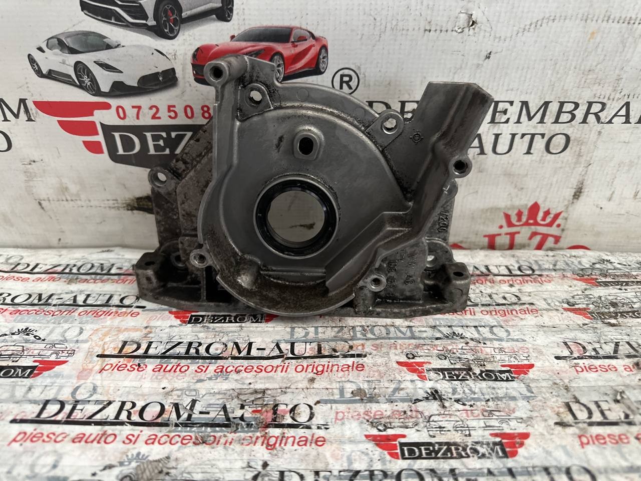 Capac vibrochen AUDI A3 Hatchback (8P1) 2.0 TDI quattro 170 cai cod: 03G103153B