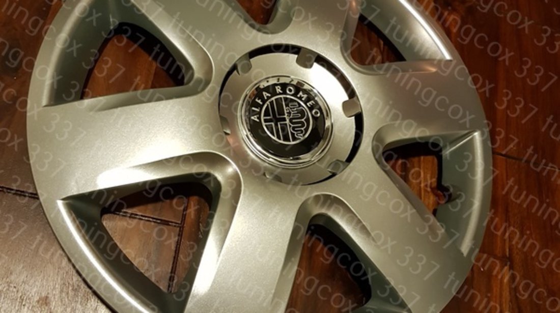 Capace Alfa Romeo r15 la set de 4 bucati cod 337