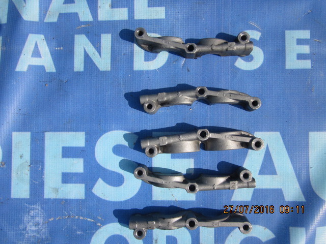 Capace axe cu came Nissan Primera
