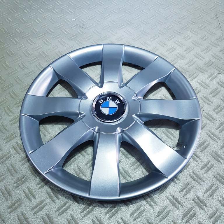 Capace BMW r15 la set de 4 bucati cod 323