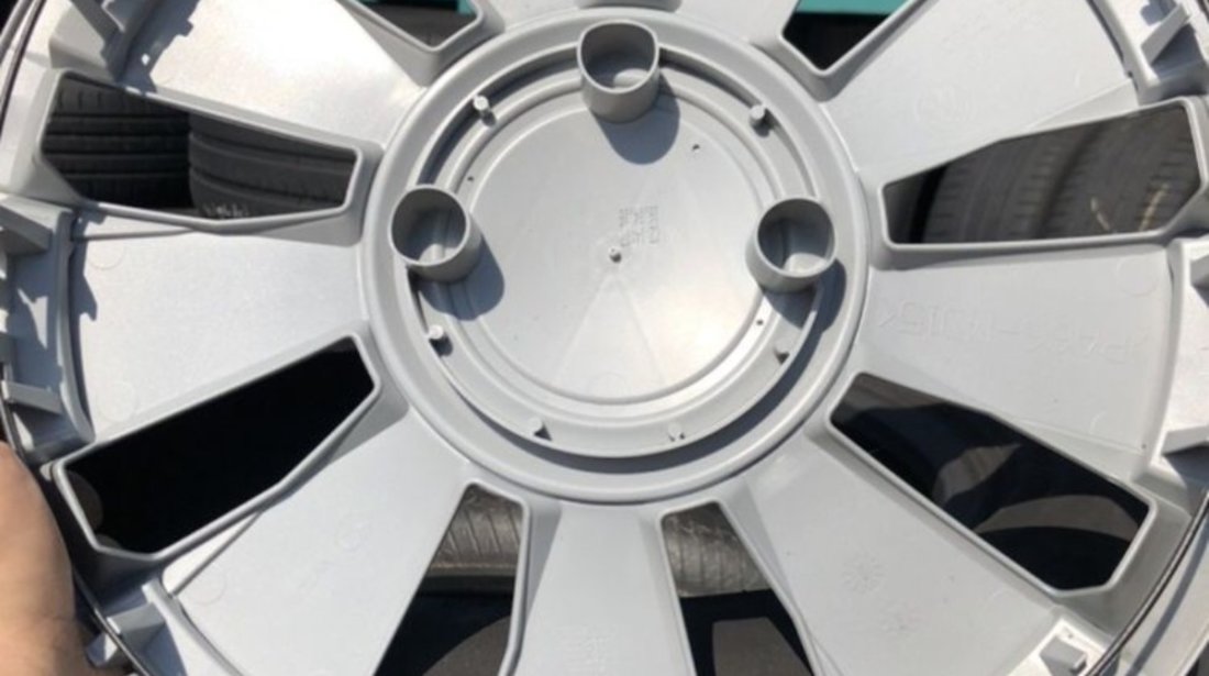 Capace centrale vw 14”, noi, originale