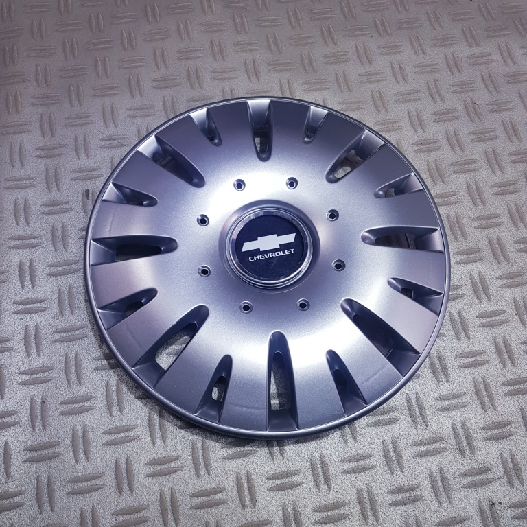 Capace Chevrolet r13 la set de 4 bucati cod 108