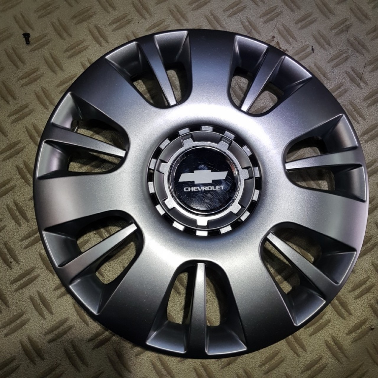 Capace Chevrolet r15 la set de 4 bucati cod 307