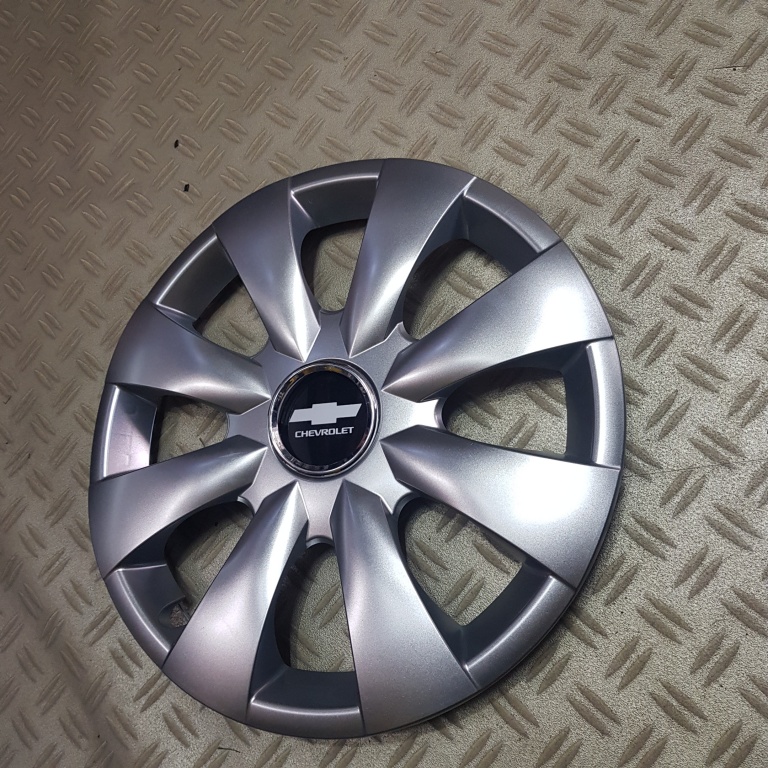 Capace Chevrolet r15 la set de 4 bucati cod 316