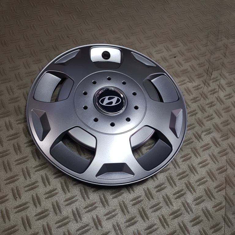 Capace Hyundai r16 la set de 4 bucati cod 404