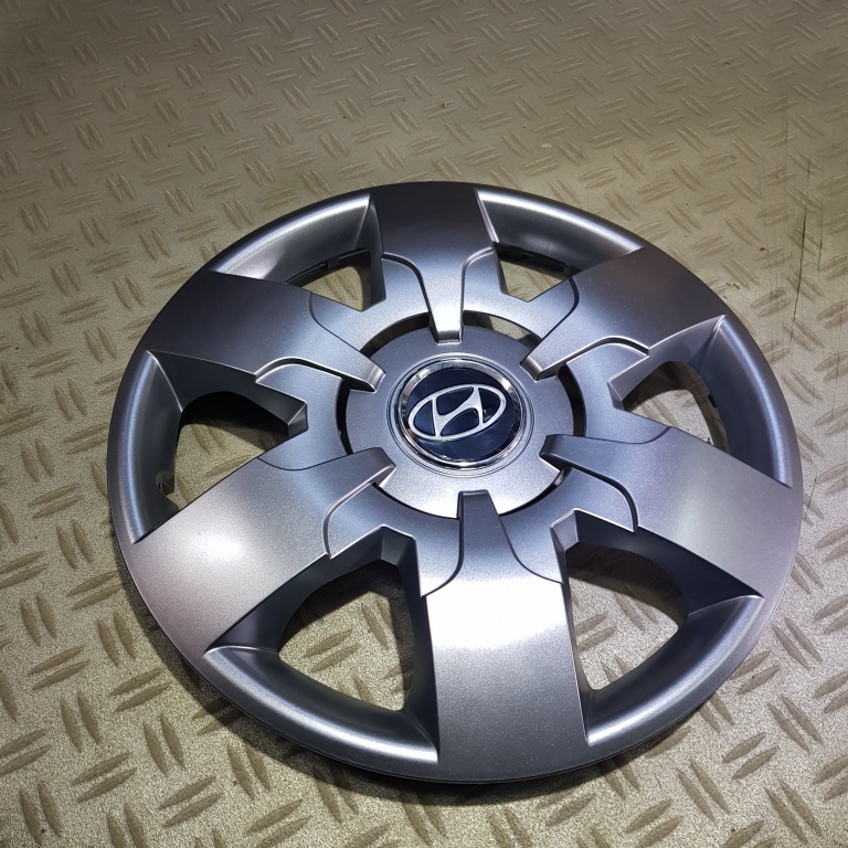 Capace Hyundai r16 la set de 4 bucati cod 413