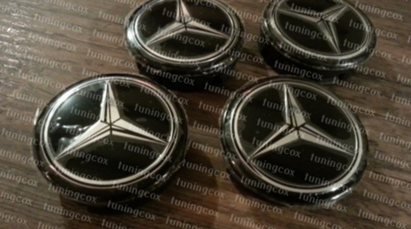 Capace janta mercedes de culoare neagra