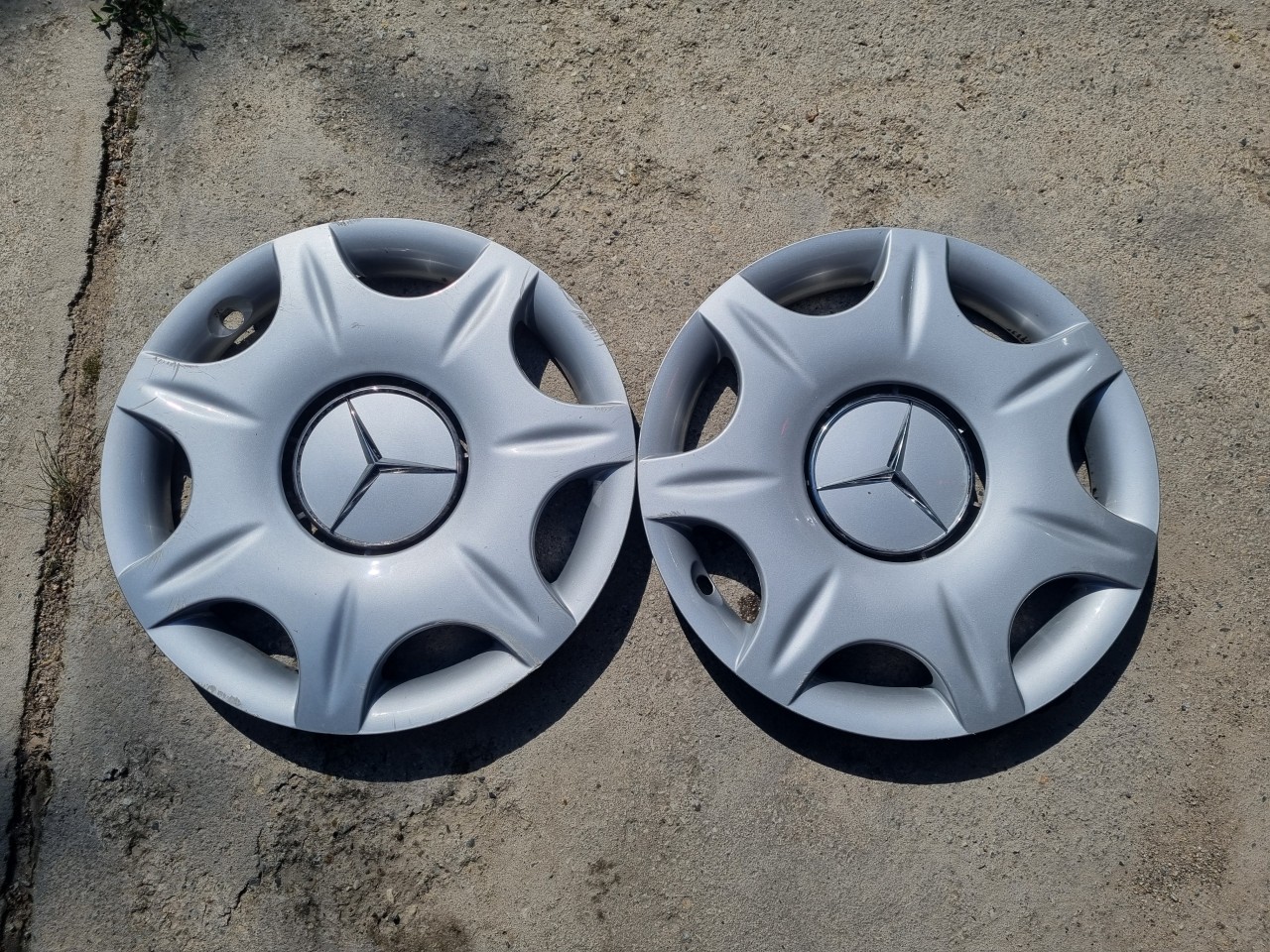 capace jante MERCEDES R16 ,originale
