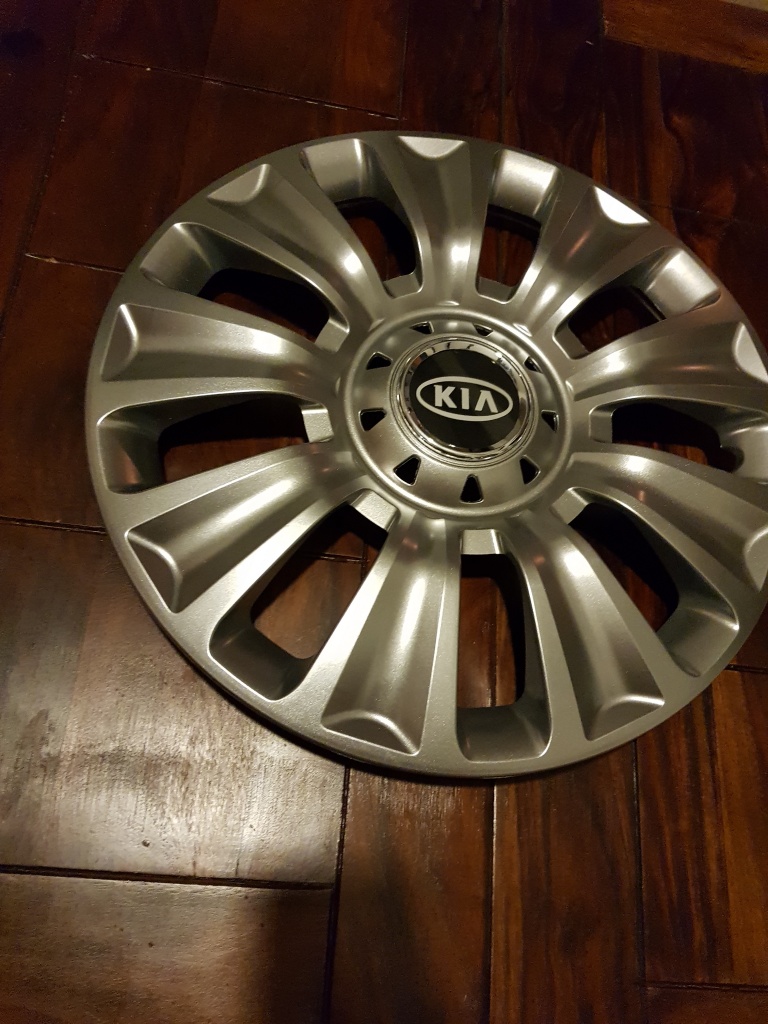 Capace Kia r16 la set de 4 bucati cod 424