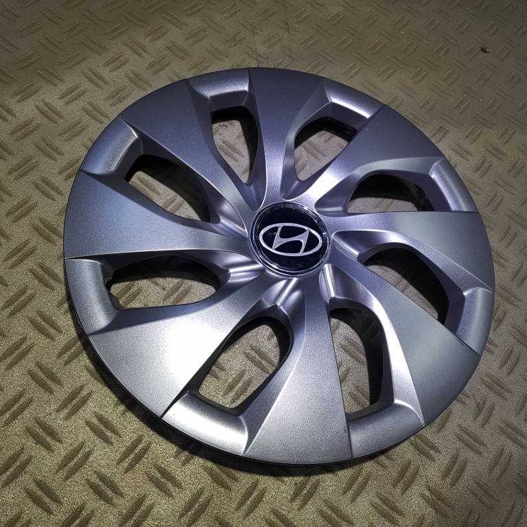 Capace pe 16 Hyundai la set de 4 bucati cod 416