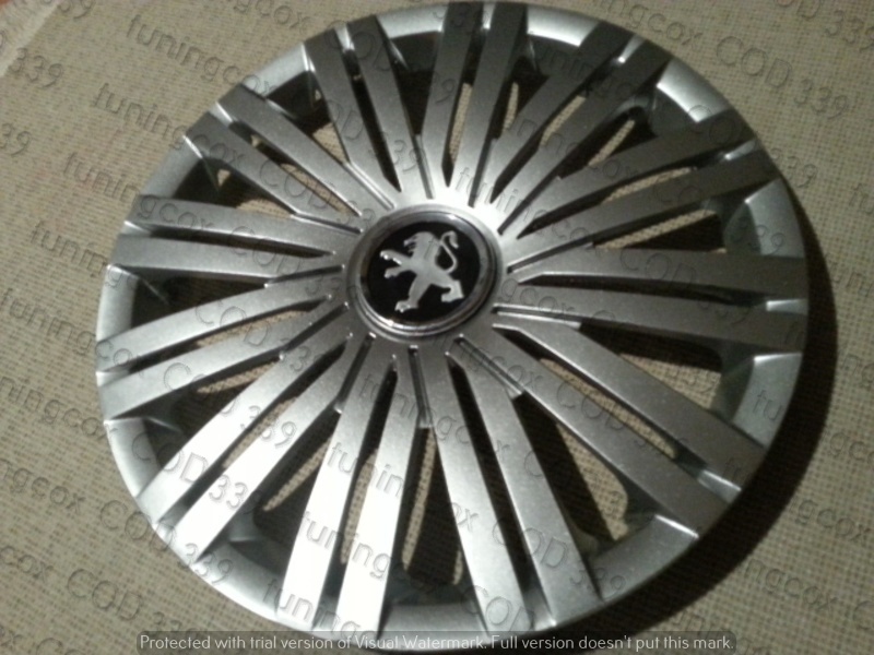 Capace Peugeot r14 la set de 4 bucati cod 200