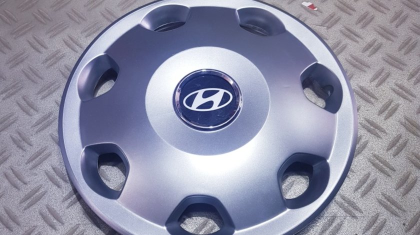 Capace r13 Hyundai la set de 4 bucati cod 106