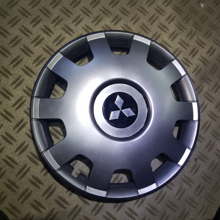 Capace r14 Mitsubishi la set de 4 bucati cod 212