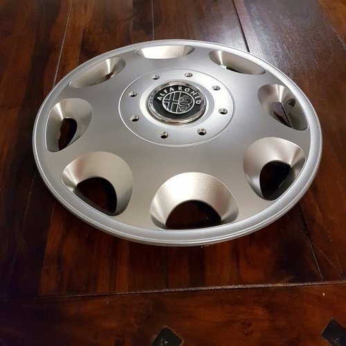 Capace r15 Alfa romeo la set de 4 bucati cod 300