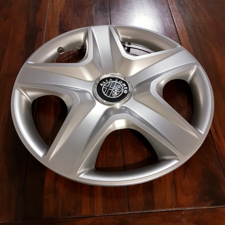 Capace r15 Alfa romeo la set de 4 bucati cod 340