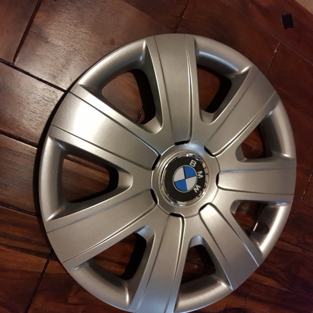 Capace r15 BMW la set de 4 bucati cod 325