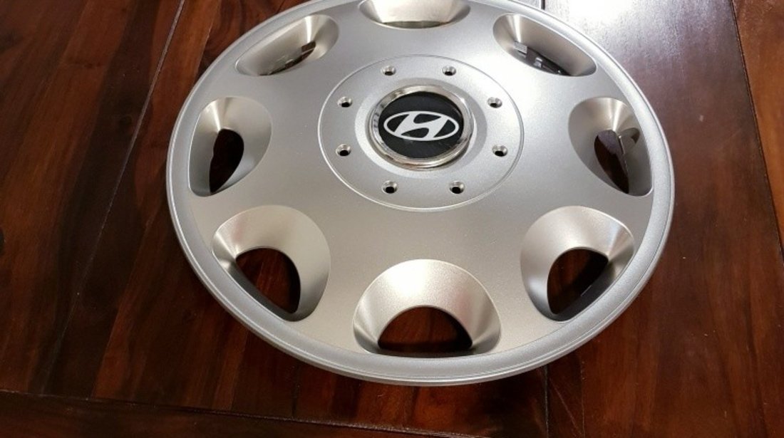 Capace r15 Hyundai la set de 4 bucati cod 300