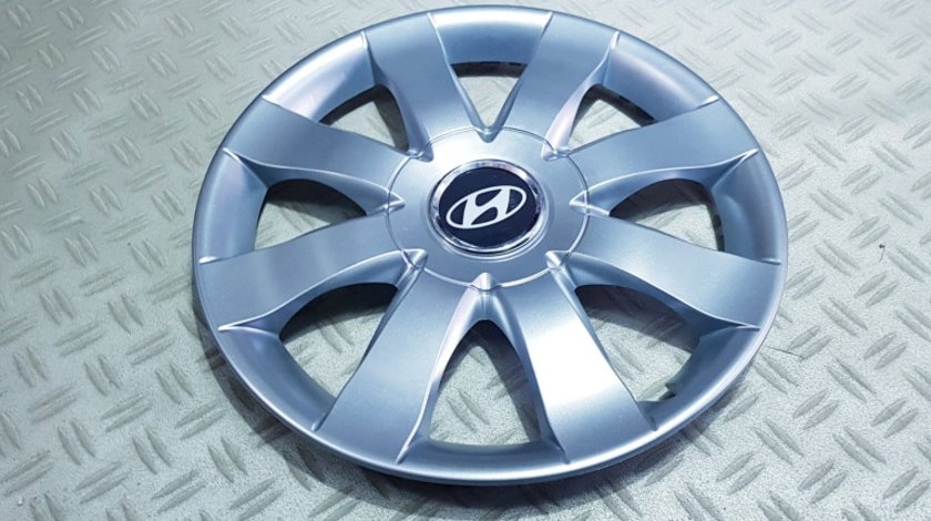 Capace r15 Hyundai la set de 4 bucati cod 323