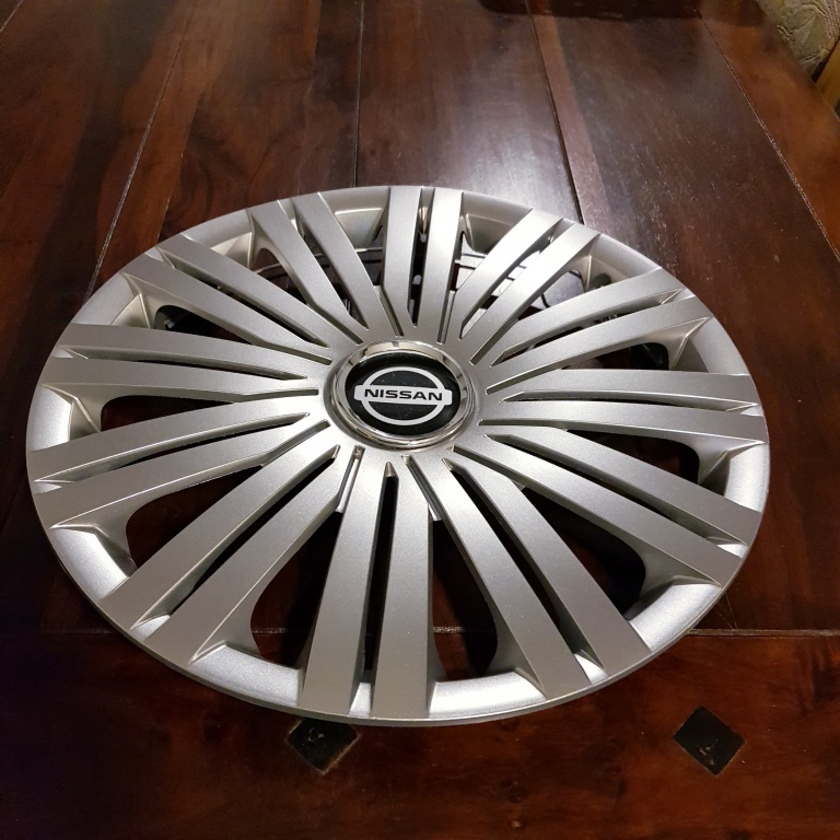 Capace r15 Nissan la set de 4 bucati cod 339
