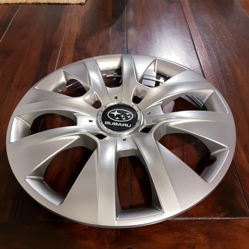 Capace r15 Subaru la set de 4 bucati cod 334