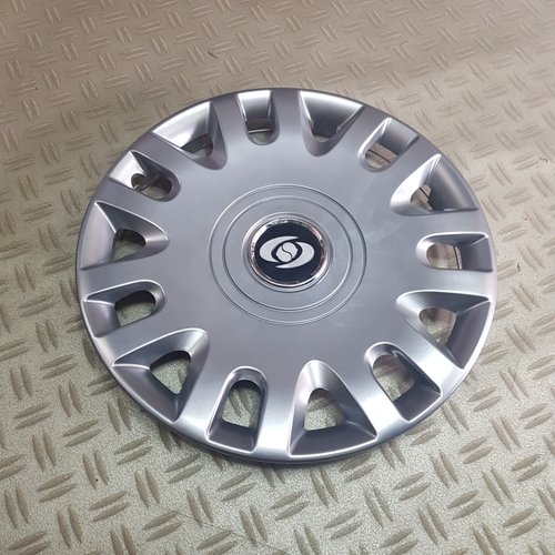 Capace r15 universale la set de 4 bucati cod 333