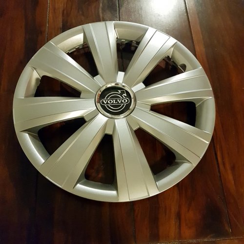 Capace r15 Volvo la set de 4 bucati cod 328