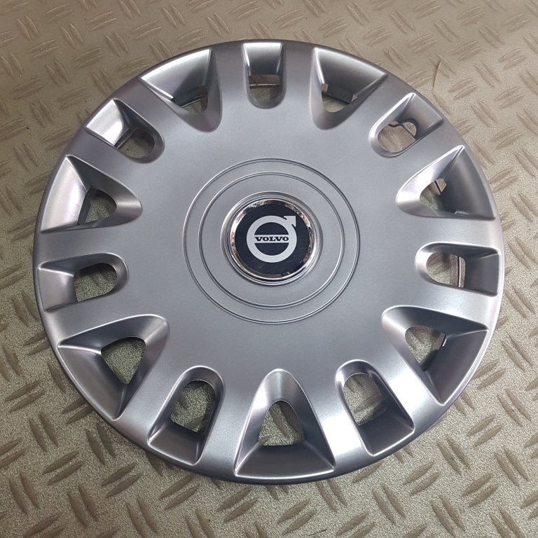 Capace r15 Volvo la set de 4 bucati cod 333