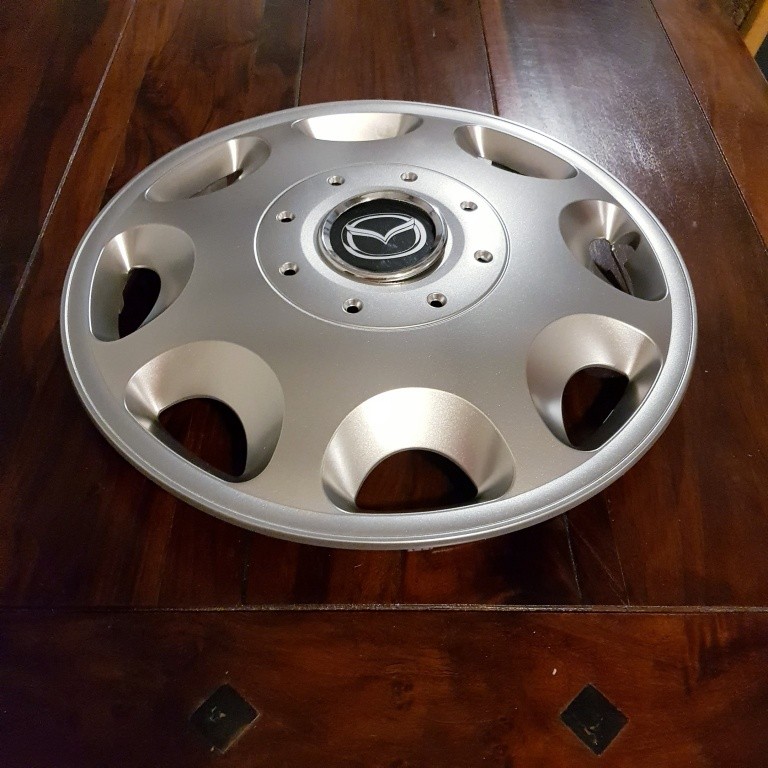 Capace r16 Mazda la set de 4 bucati cod 400