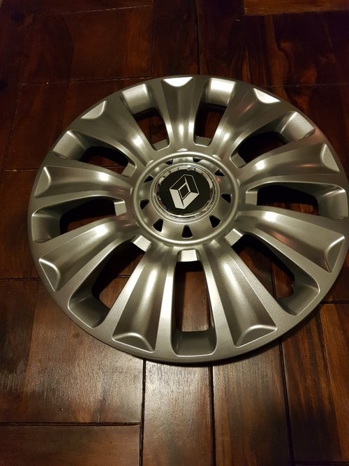 Capace Renault r16 la set de 4 bucati cod 424