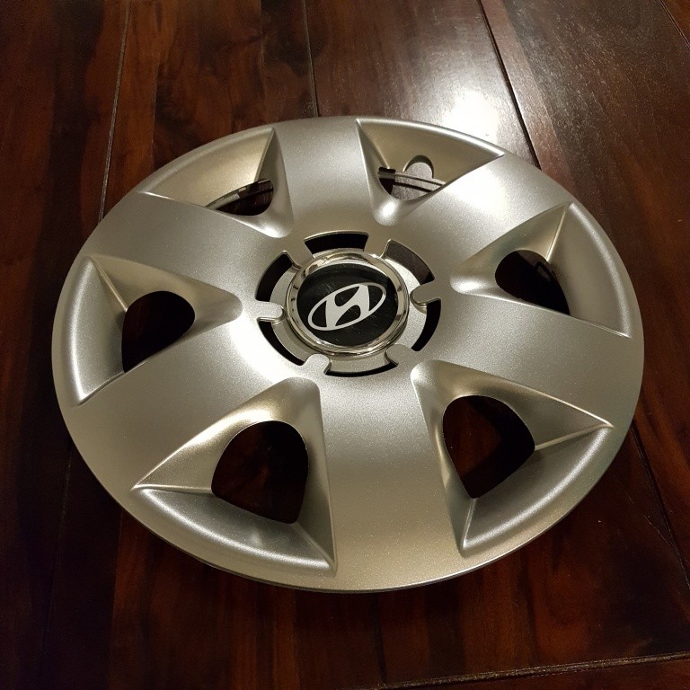 Capace roti Hyundai r14 la set de 4 bucati cod 215