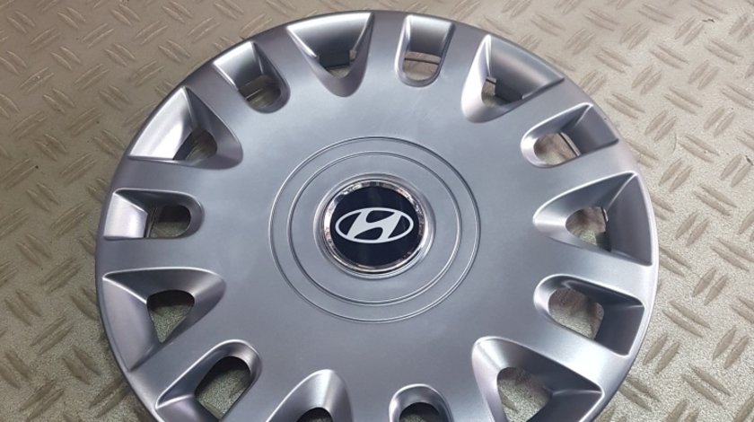 Capace roti Hyundai r15 la set de 4 bucati cod 333