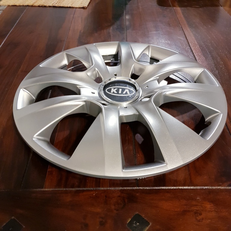 Capace roti Kia r15 la set de 4 bucati cod 334