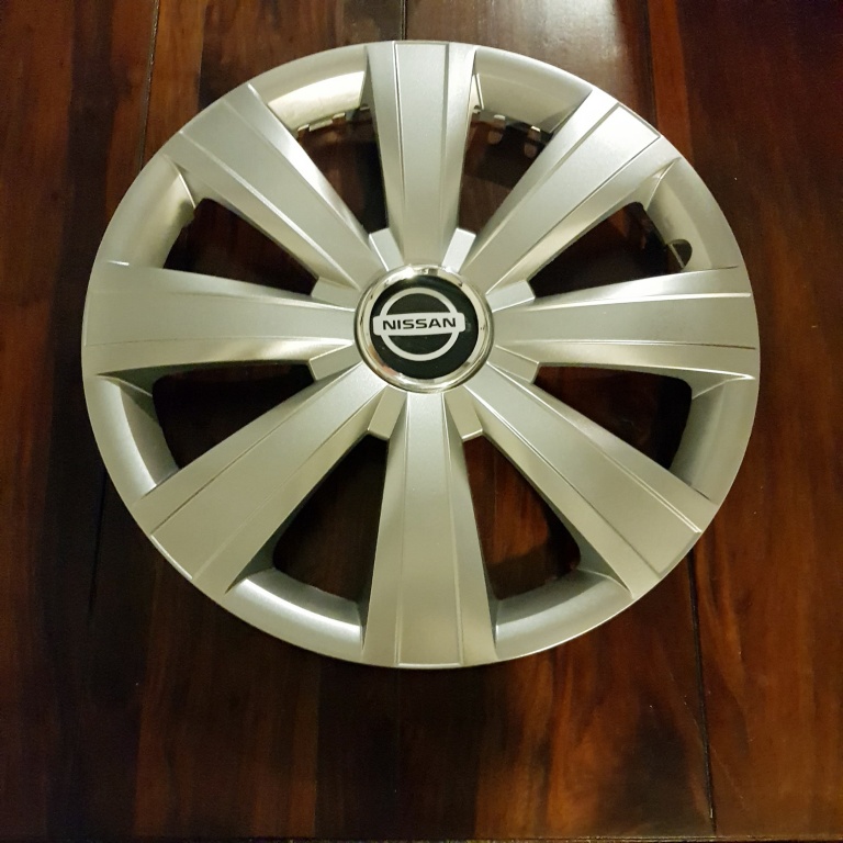 Capace roti Nissan r15 la set de 4 bucati cod 328