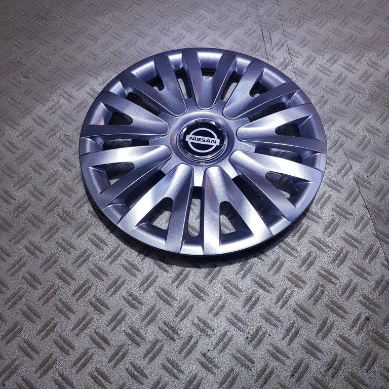 Capace roti Nissan r16 la set de 4 bucati cod 412