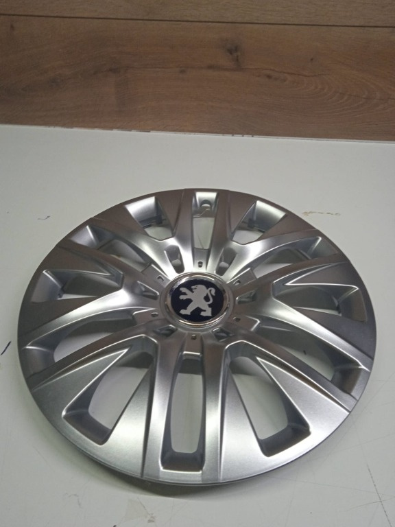 Capace roti Peugeot r16 la set de 4 bucati cod 429