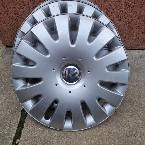 Capace roti R16, originale Vw