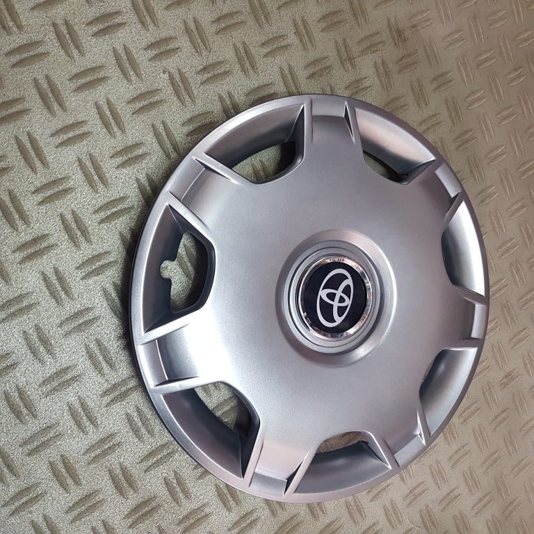 Capace Toyota r14 la set de 4 bucati cod 205