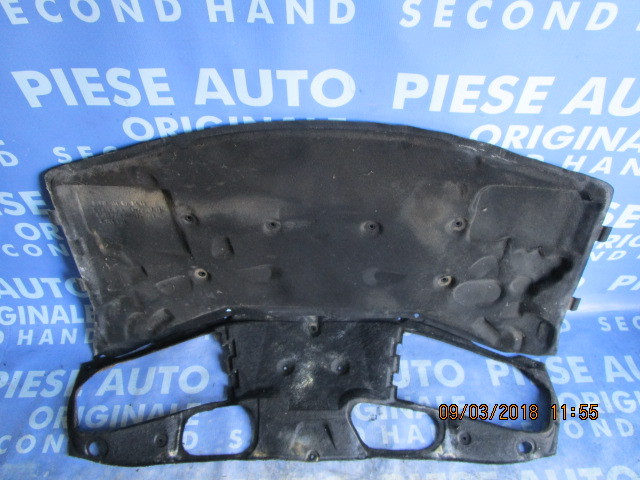 Capitonaj capota BMW E38