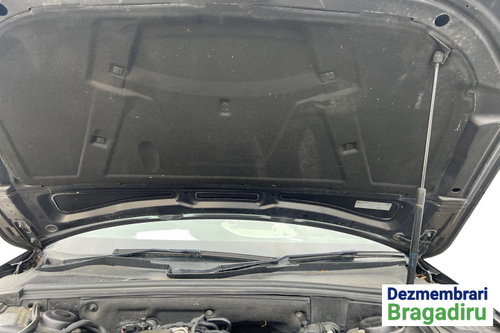 Capitonaj capota motor Audi A4 B8/8K [2007 - 2011] Sedan 4-usi 2.0 TDI multitronic (143 hp) Cod moto...