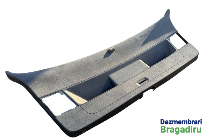 Capitonaj haion Cod: 5K6867605 5K6867605 Volkswagen VW Golf 6 [2008 - 2015] Hatchback 3-usi 1.4 TSI MT (122 hp)